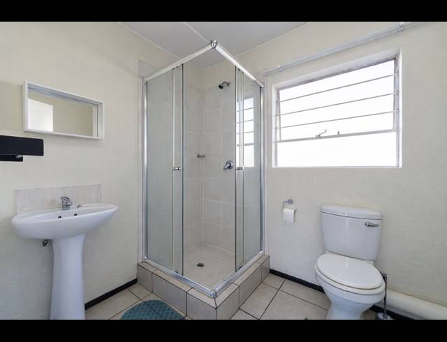 2 BEDROOM APARTMENT FOR SALE IN HONEYPARK